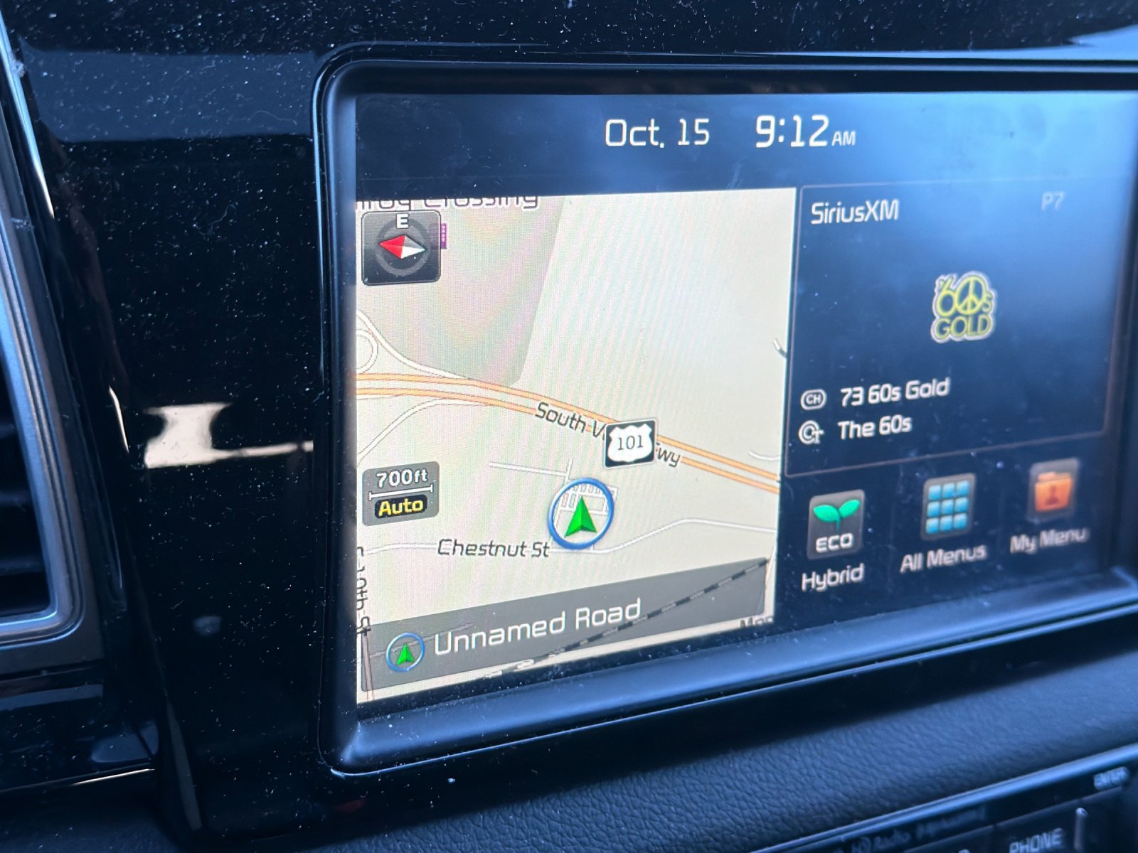 Used 2017 Kia Niro Touring w/ Advanced Technology Package FWD image 18