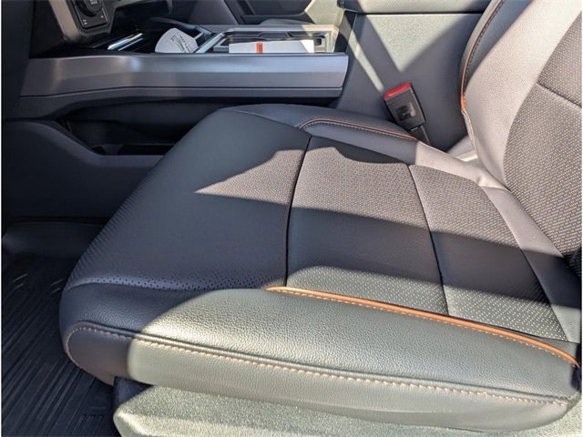 New 2026 Ford F350 Lariat w/ Chrome Package image 24