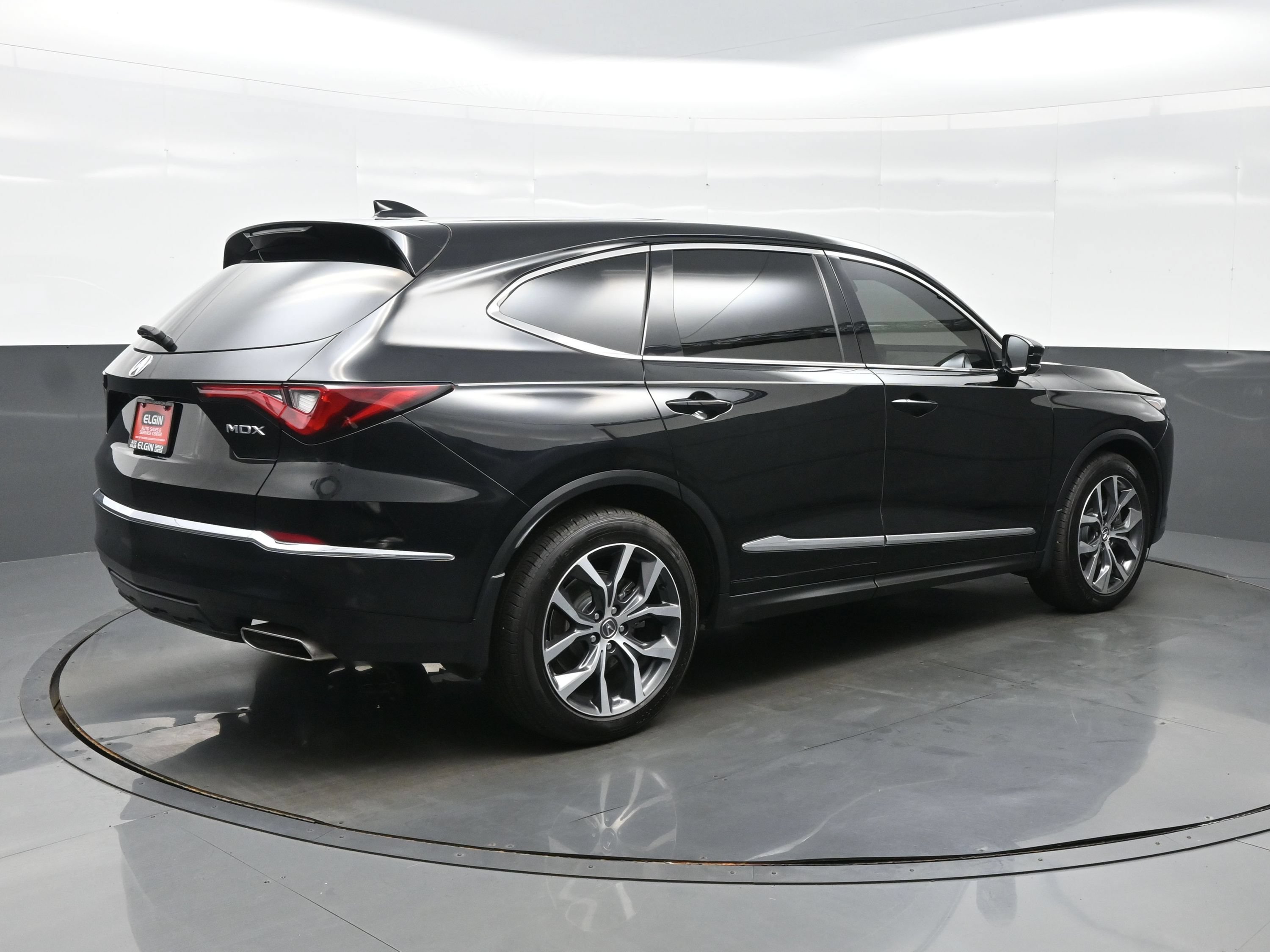Used 2022 Acura MDX w/ Technology Package FWD image 6