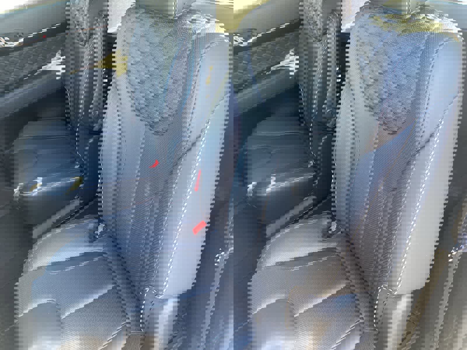 Used 2022 Hyundai Palisade Calligraphy w/ Winter Package image 14