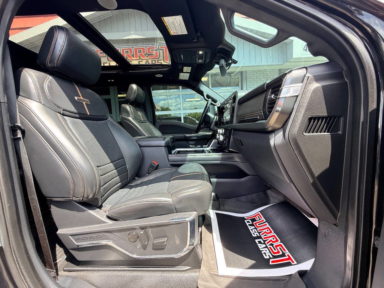 Used 2023 Ford F450 Platinum w/ FX4 Off-Road Package AWD/4WD image 44