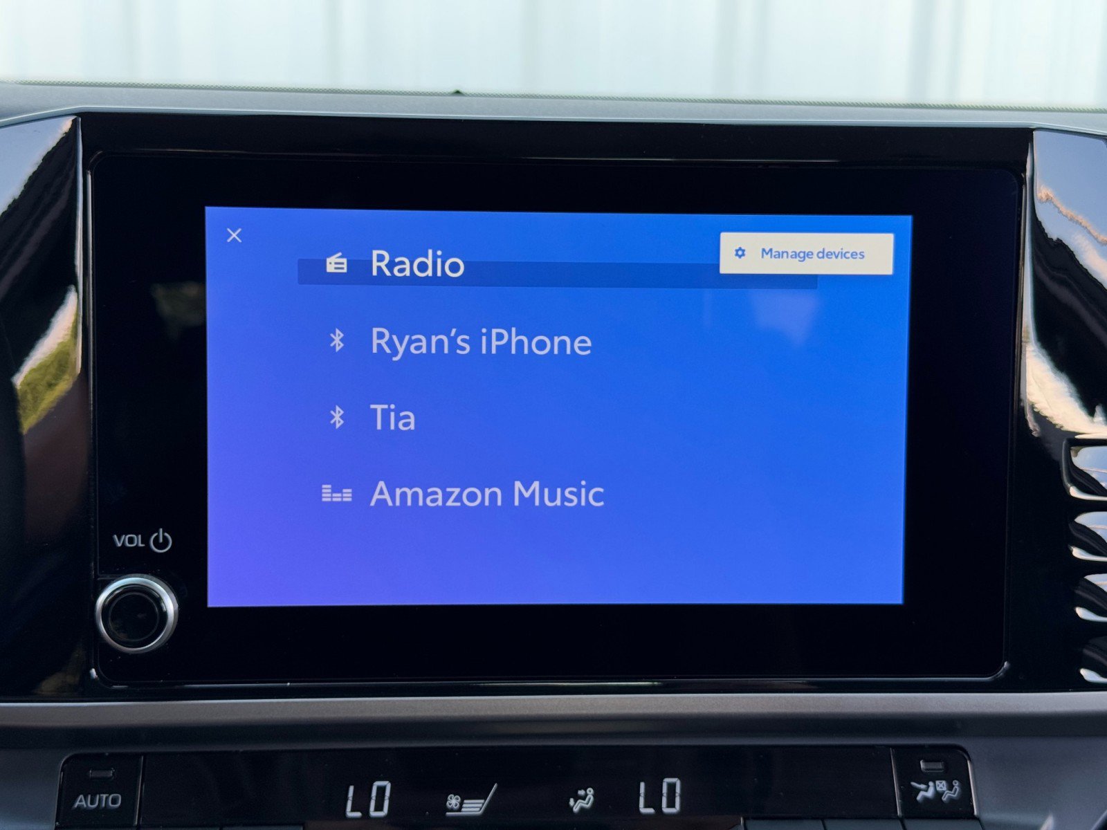 Used 2025 Toyota Camry LE w/ Convenience Package image 24