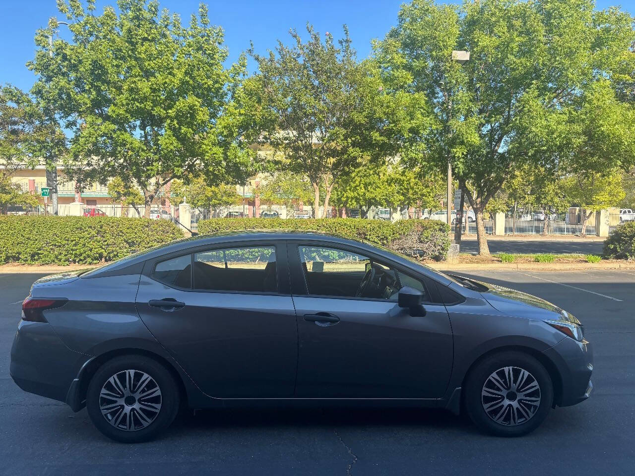 Used 2021 Nissan Versa S image 7