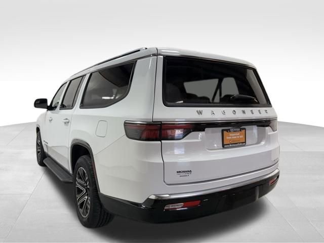 Certified 2024 Jeep Wagoneer L Series II w/ Flexible Seating Group image 12