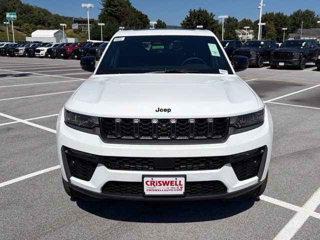 New 2026 Jeep Grand Cherokee Limited AWD/4WD image 9