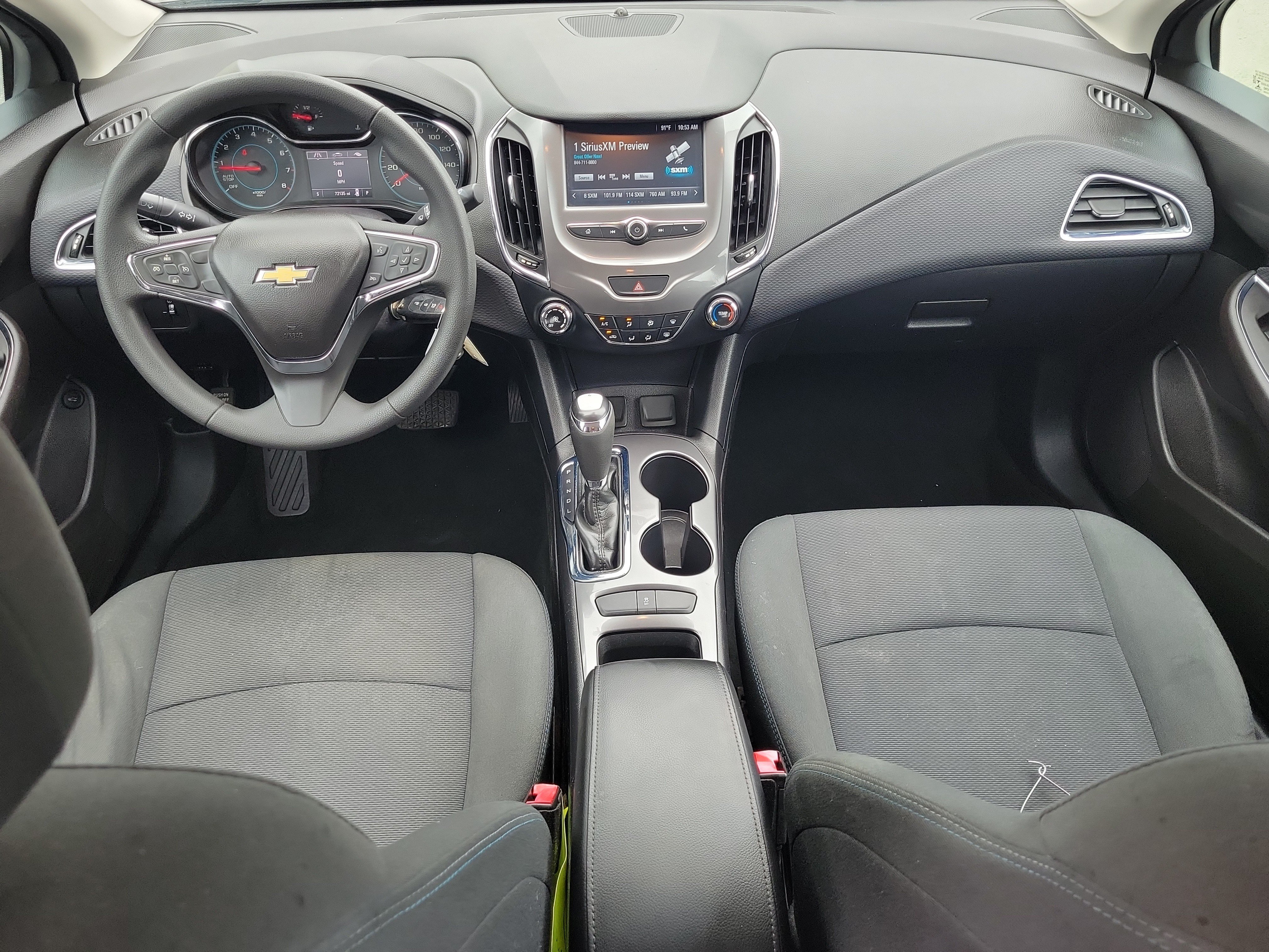 Used 2018 Chevrolet Cruze LT FWD image 14
