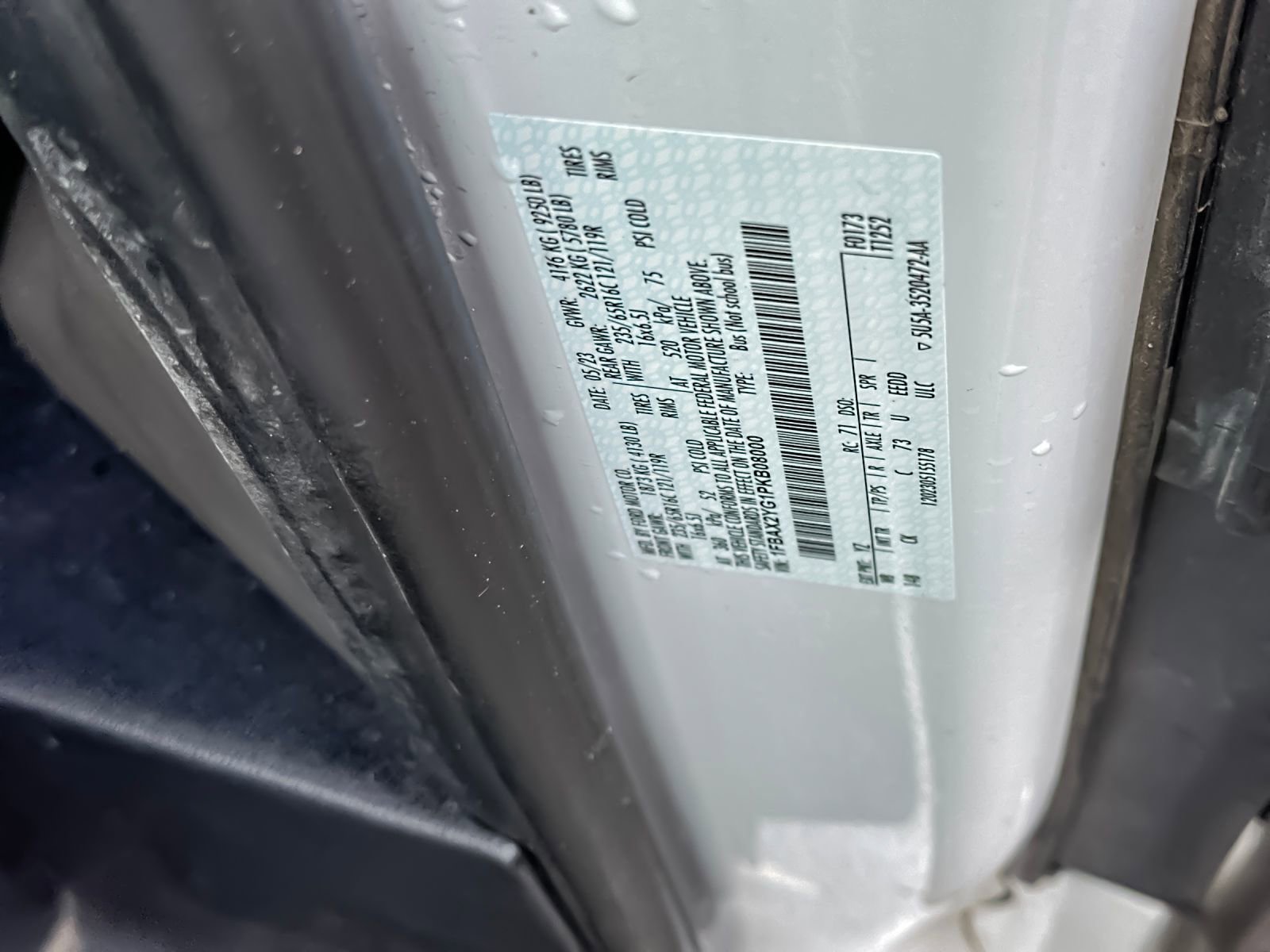 Used 2023 Ford Transit 350 XLT image 32