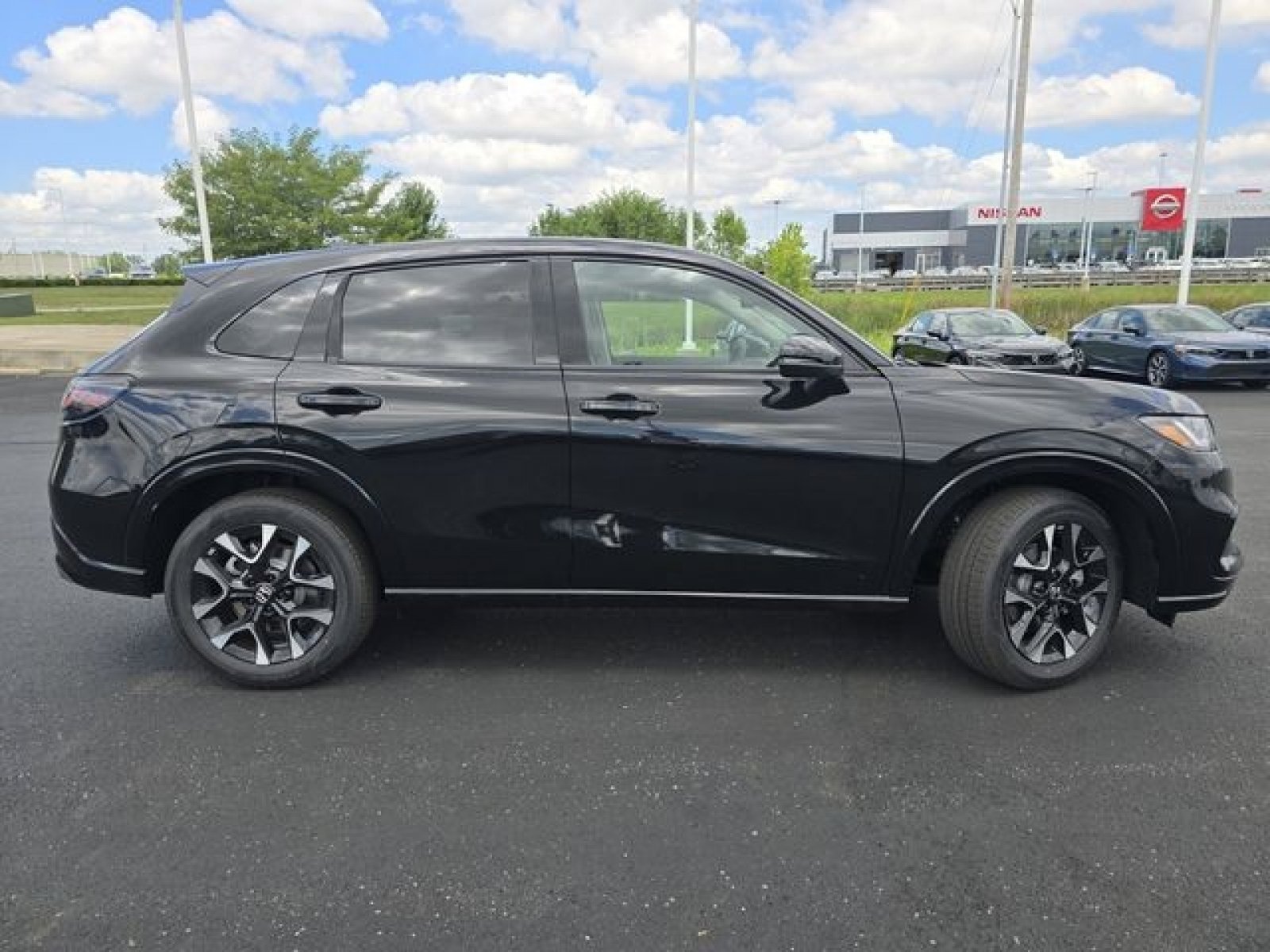 New 2026 Honda HR-V EX-L image 12