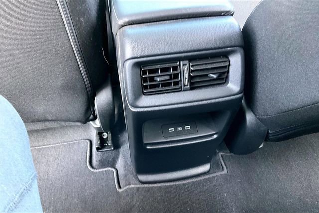 Used 2025 Honda CR-V EX image 10