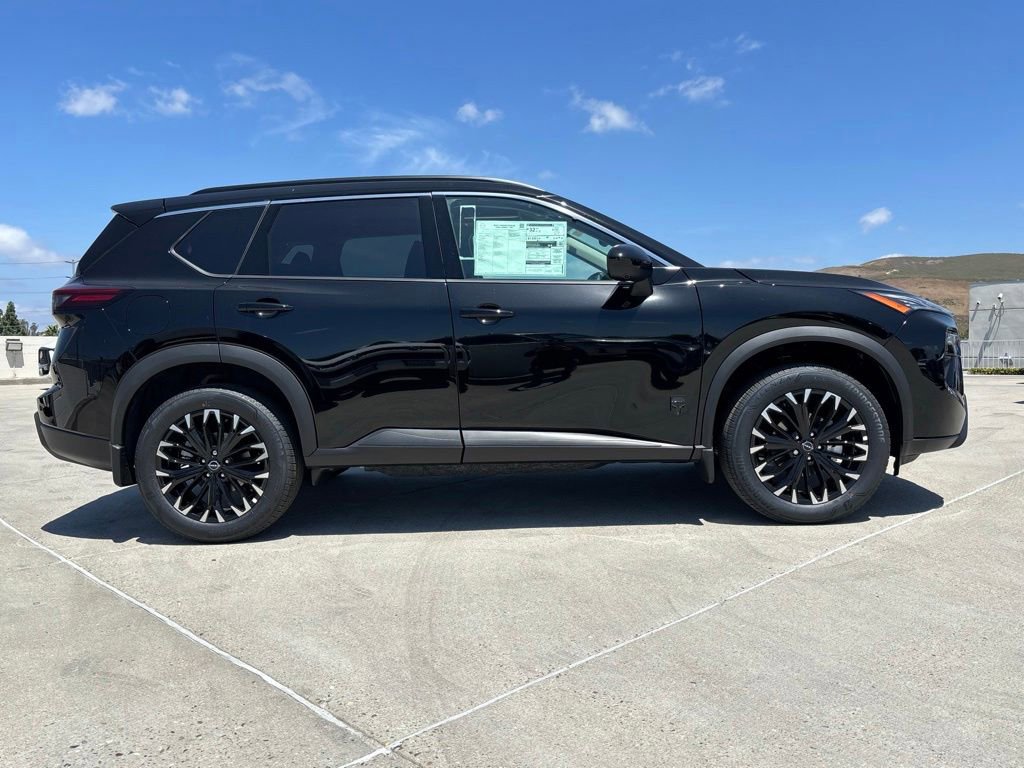 New 2026 Nissan Rogue SV FWD image 2