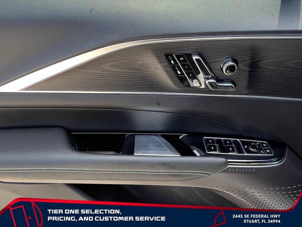 Used 2025 Cadillac Lyriq Luxury RWD image 24