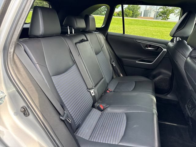 Used 2022 Toyota RAV4 XSE w/ XSE Grade Weather Package AWD/4WD image 14