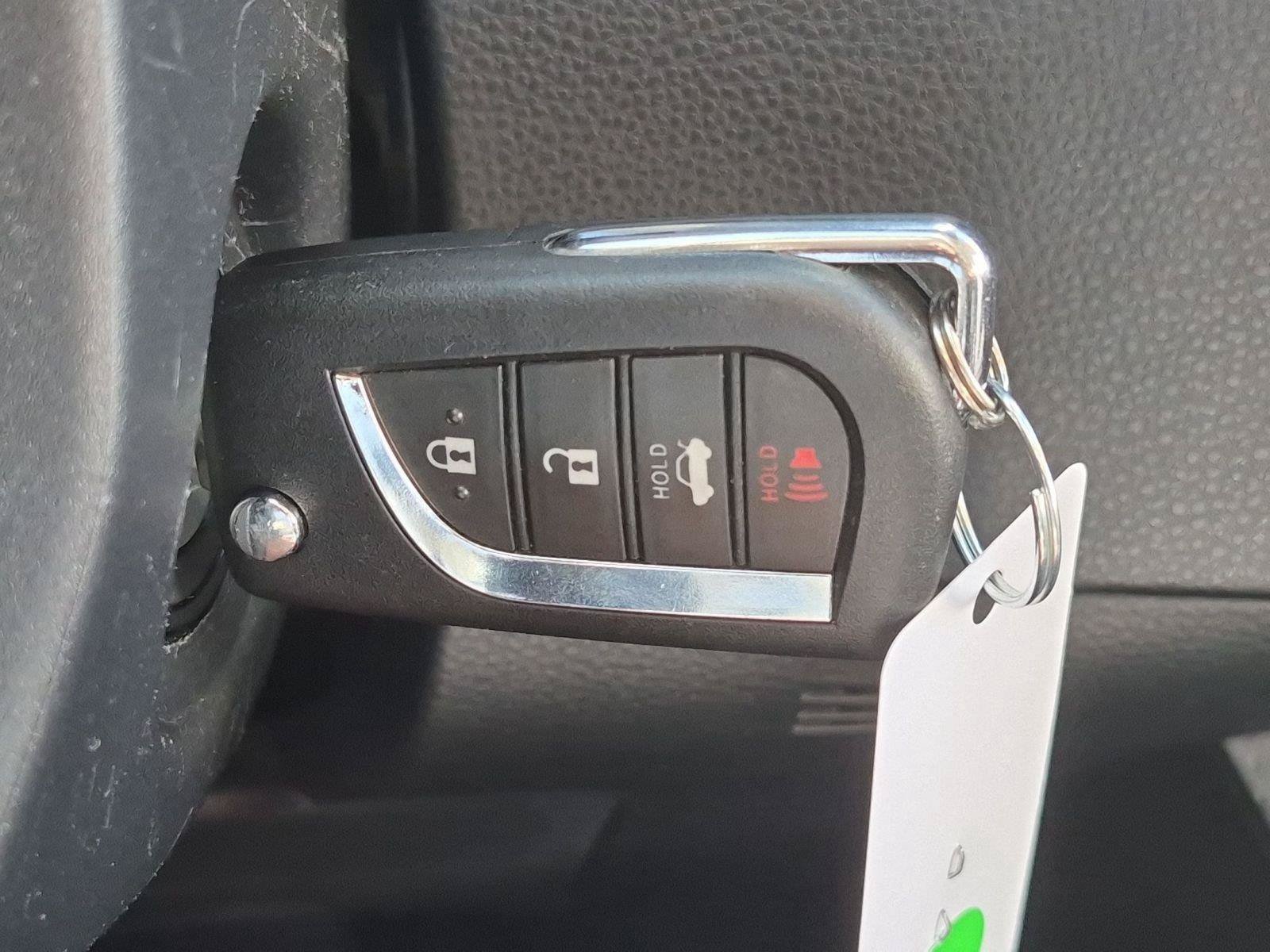 Used 2022 Toyota Corolla LE FWD image 23