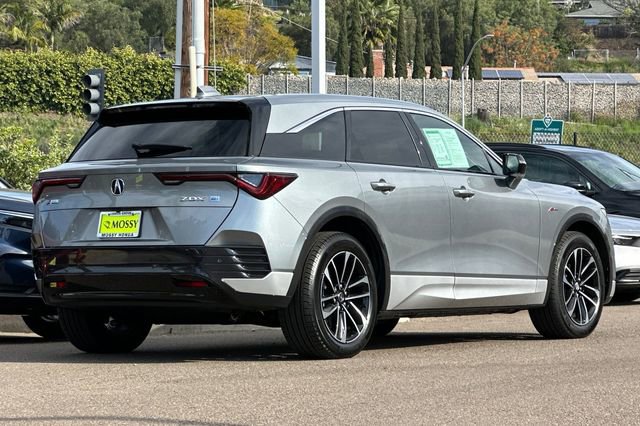 Used 2024 Acura ZDX A-Spec image 5