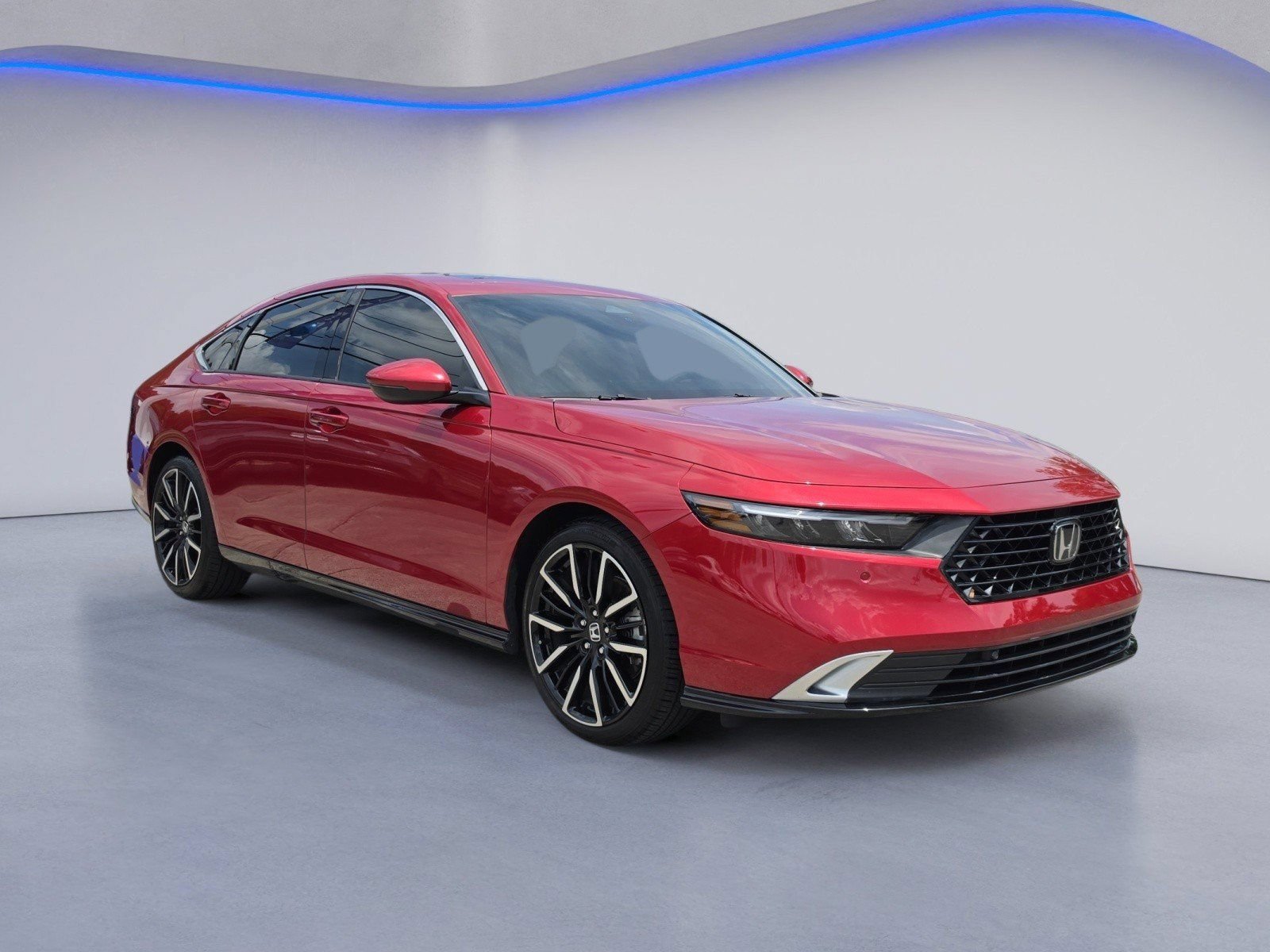 Used 2025 Honda Accord Touring image 7