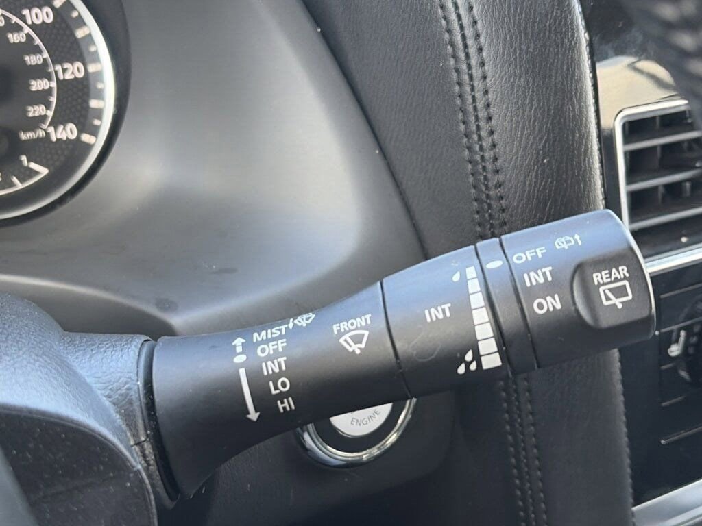 Used 2024 Nissan Armada SV image 25