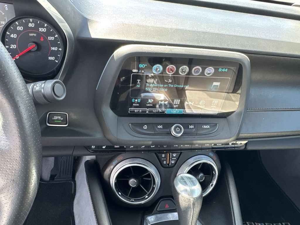 Used 2018 Chevrolet Camaro LT RWD image 13