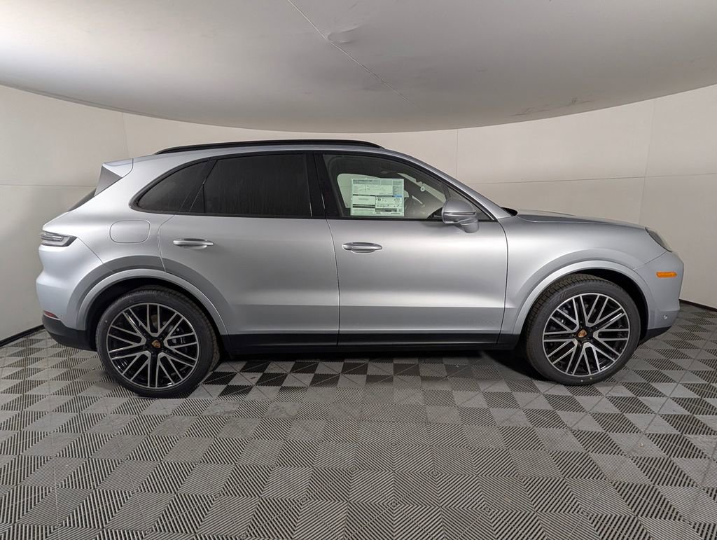 New 2026 Porsche Cayenne AWD/4WD image 8