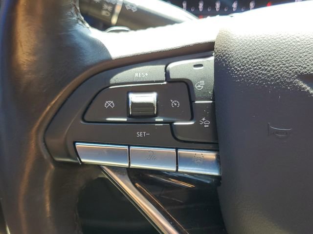 Used 2022 Cadillac Escalade ESV Premium Luxury AWD/4WD image 23