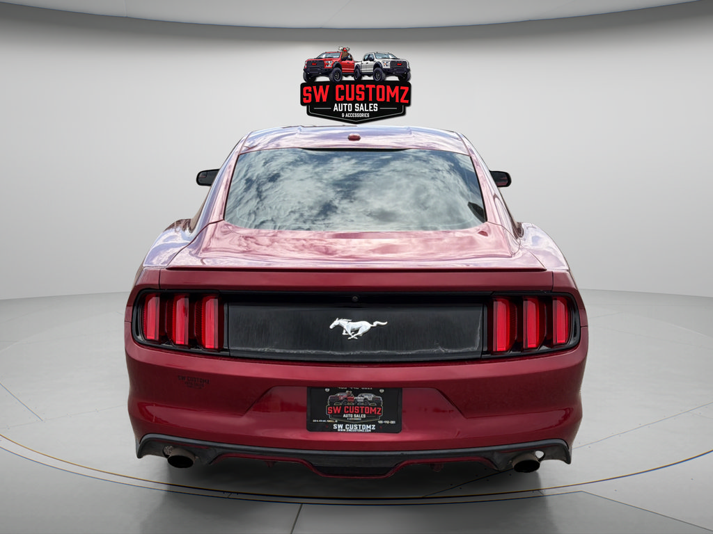 Used 2015 Ford Mustang Premium RWD image 4