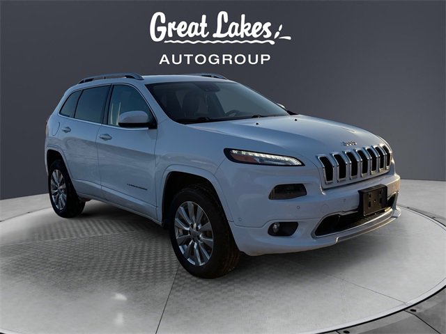 Used 2016 Jeep Cherokee Overland w/ Technology Group image 7