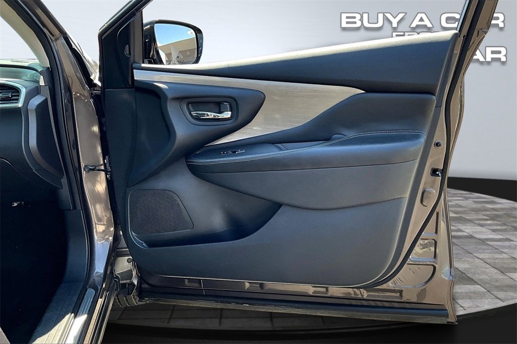 Used 2015 Nissan Murano SL w/ SL Technology Package image 24