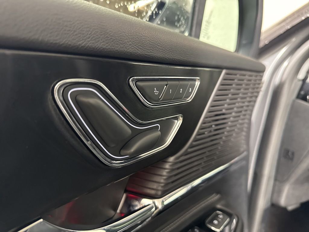 Certified 2022 Lincoln Corsair Reserve w/ Equipment Group 201A image 57