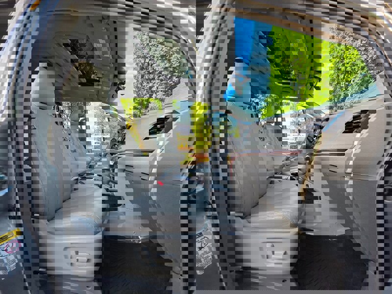 Used 2014 Toyota Sienna XLE image 14