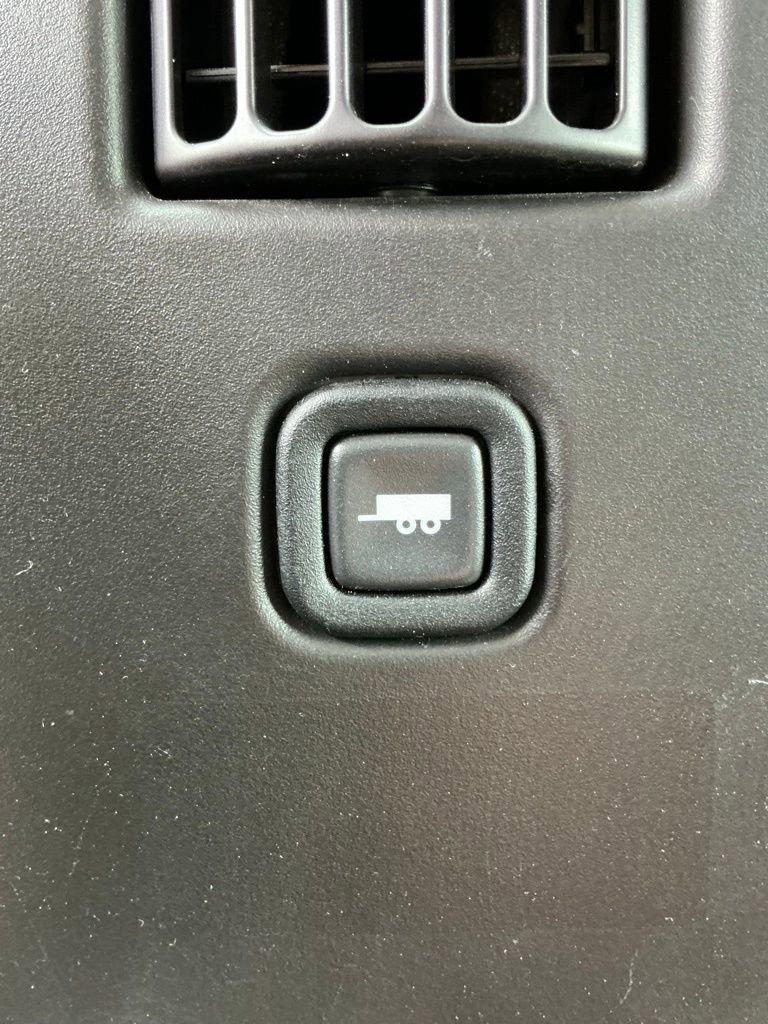 Used 2024 Chevrolet Express 2500 w/ Driver Convenience Package image 35