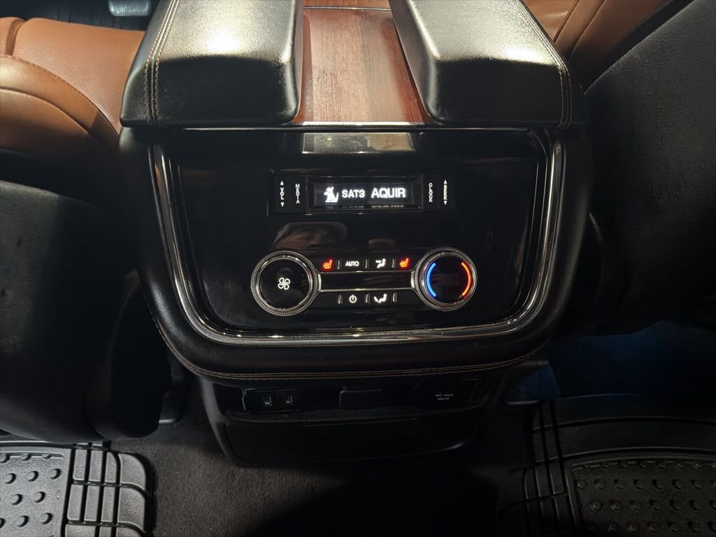 Used 2020 Lincoln Navigator L Reserve w/ Luxury Package image 16