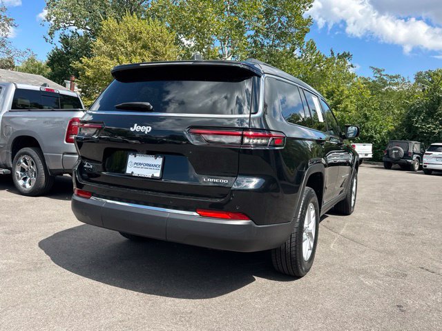 Used 2024 Jeep Grand Cherokee L Laredo AWD/4WD image 15