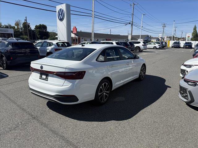 New 2026 Volkswagen Jetta Sport FWD image 6