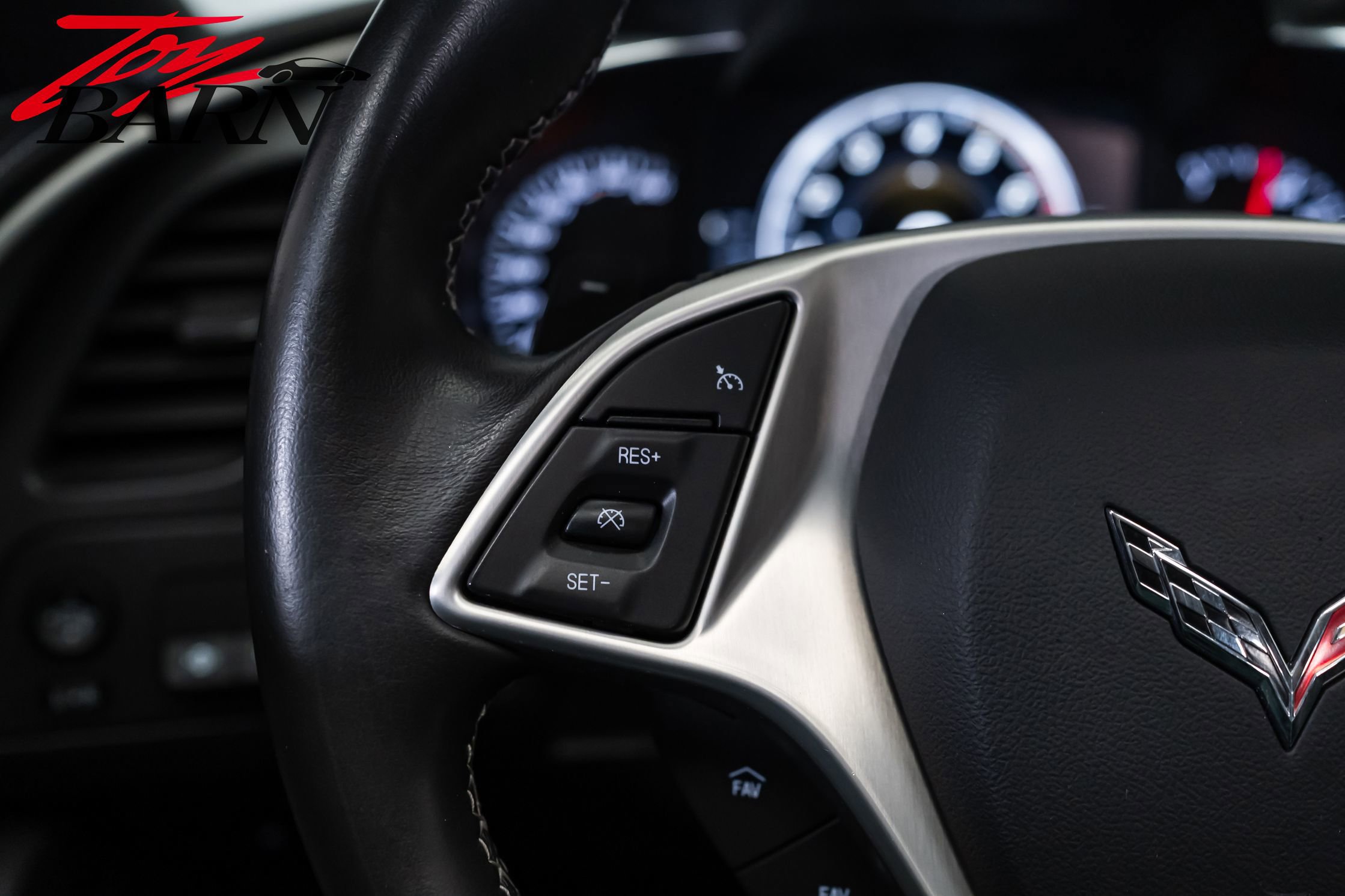 Used 2015 Chevrolet Corvette Stingray Convertible w/ 2LT Preferred Equipment Group RWD image 40
