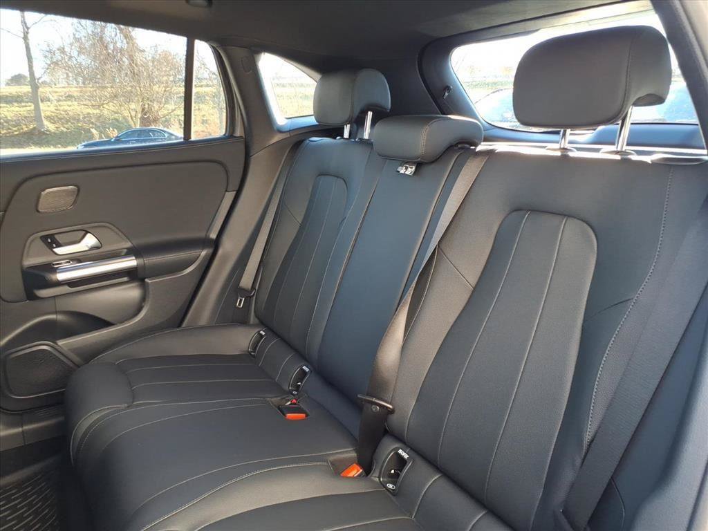 New 2026 Mercedes-Benz GLA 250 4MATIC image 10