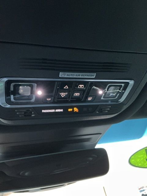 Used 2024 Lincoln Nautilus Reserve w/ Equipment Group 202A image 27