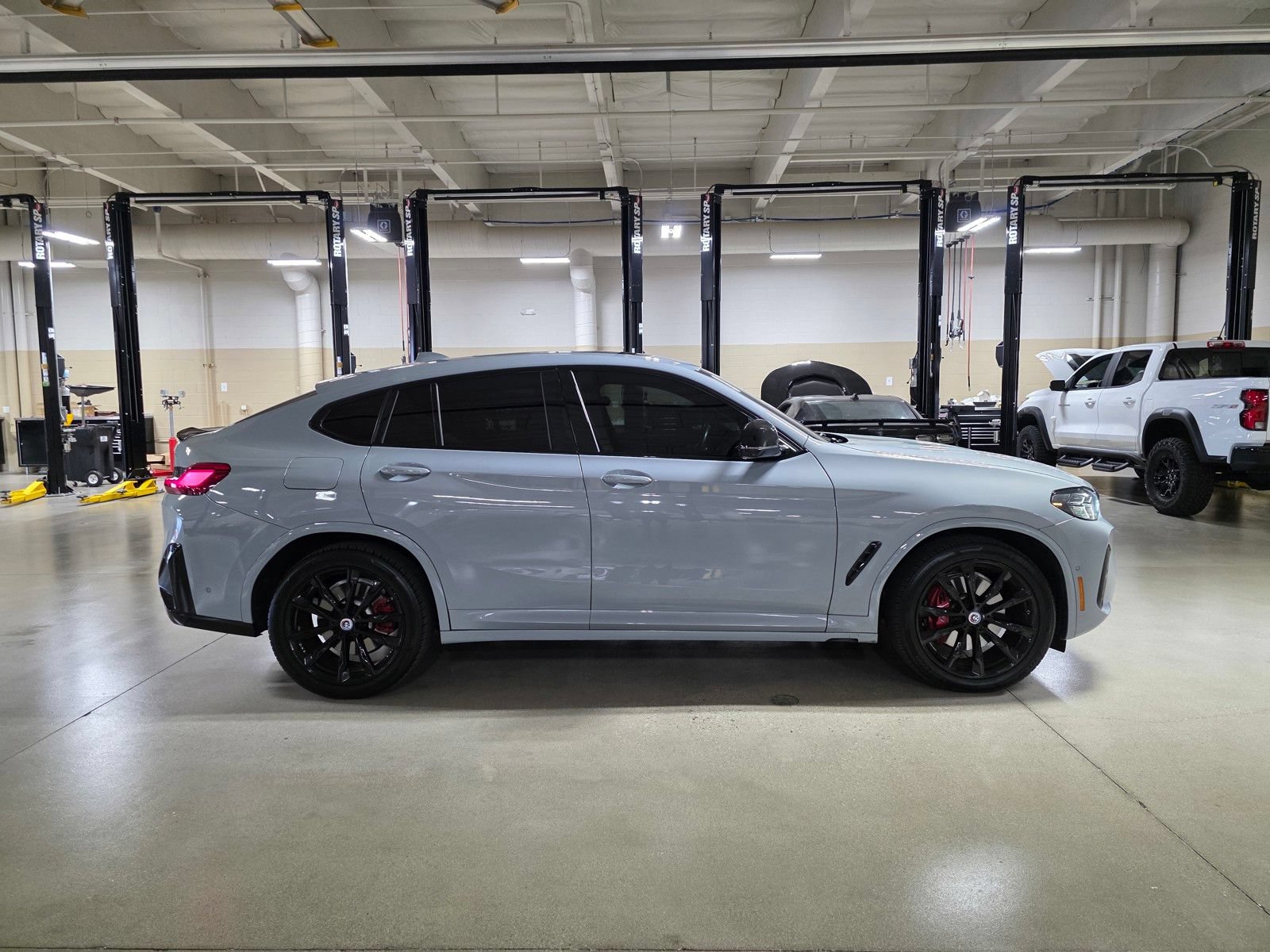 Used 2023 BMW X4 M40i w/ Premium Package AWD/4WD image 8