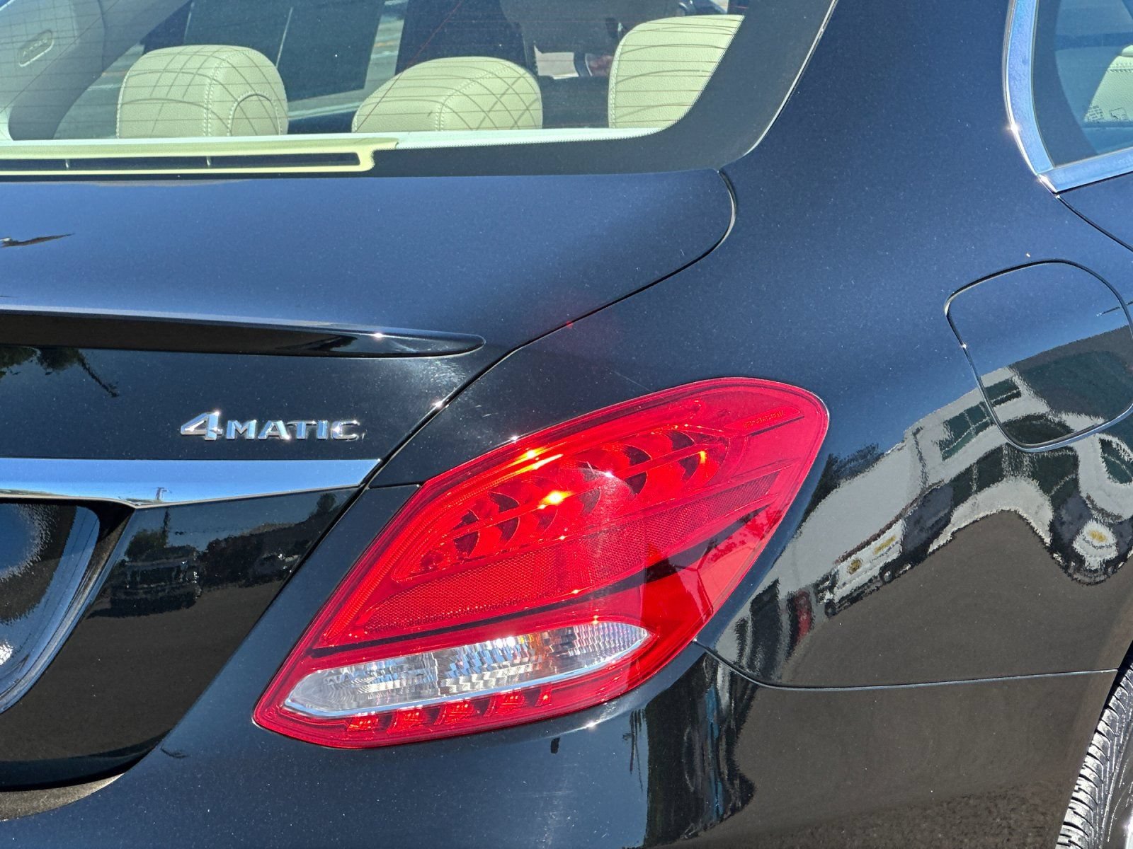 Used 2016 Mercedes-Benz C 300 4MATIC Sedan image 25