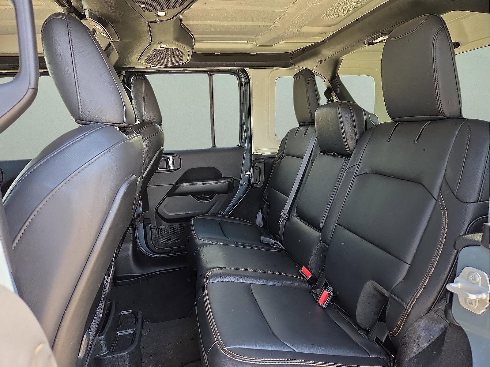 New 2024 Jeep Wrangler Sahara w/ Technology Group image 10