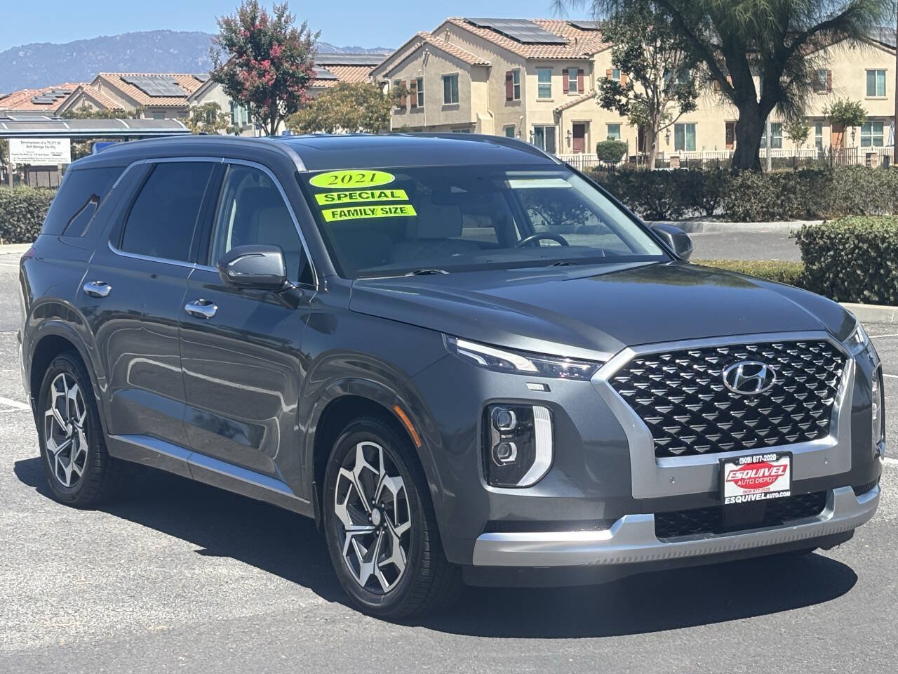 Used 2021 Hyundai Palisade Calligraphy w/ Winter Package