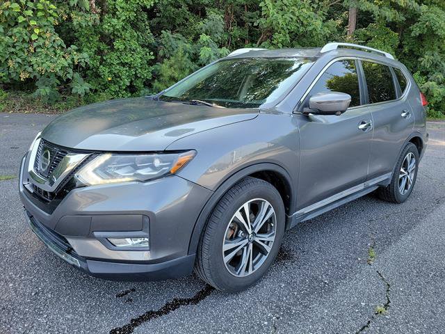 Used 2017 Nissan Rogue SL w/ SL Premium Package FWD image 1