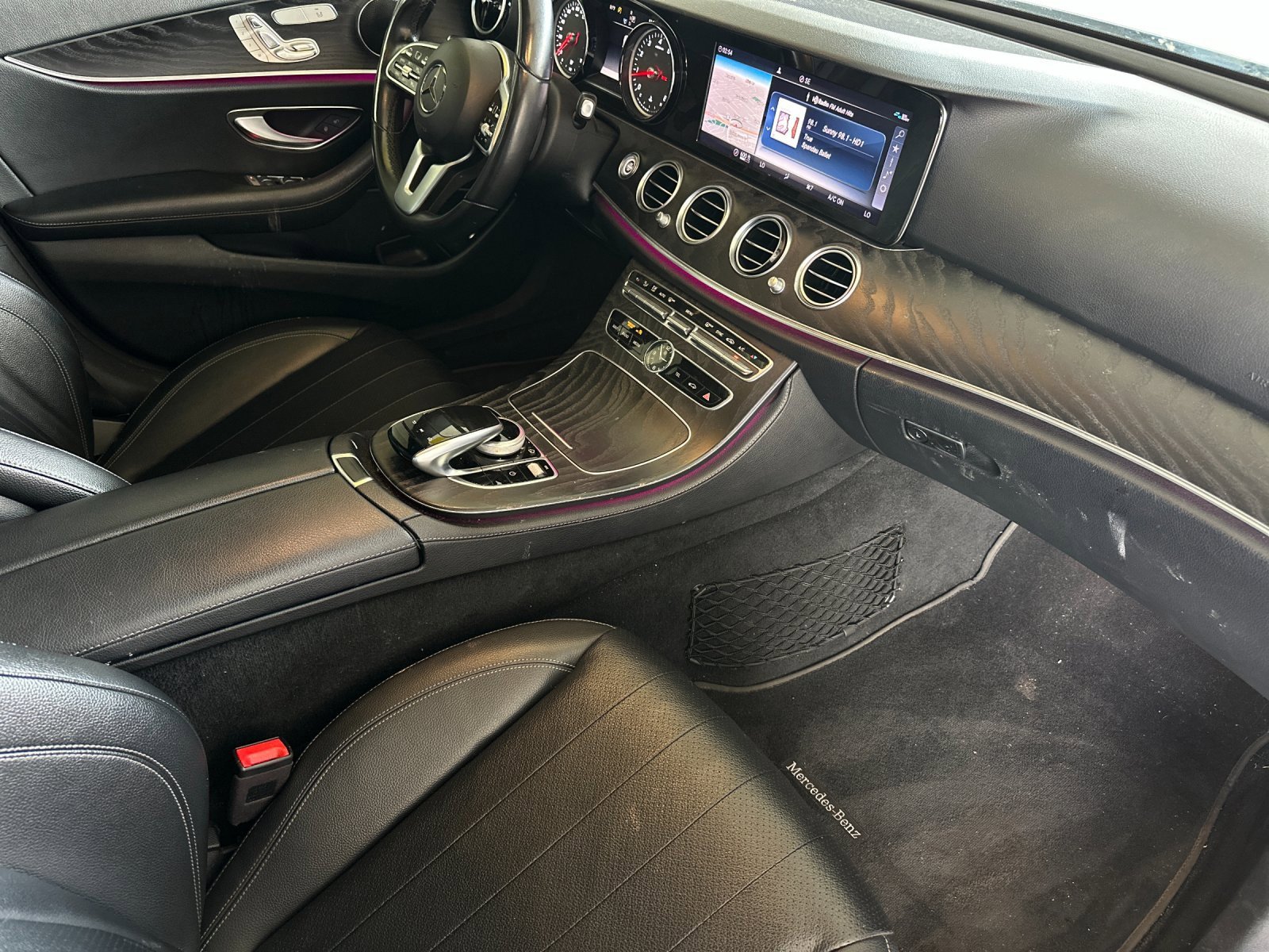 Used 2020 Mercedes-Benz E 350 Sedan image 14