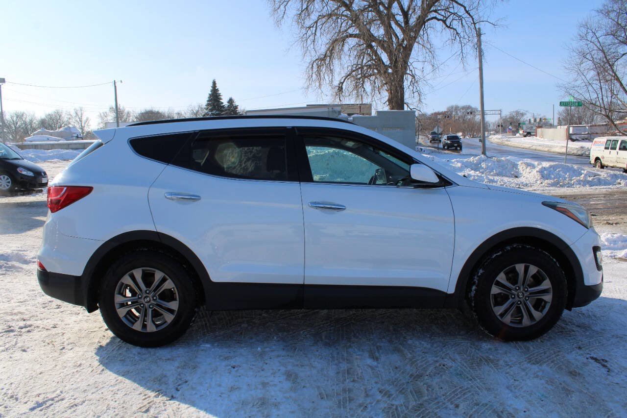 Used 2013 Hyundai Santa Fe Sport w/ Popular Equipment Pkg image 3