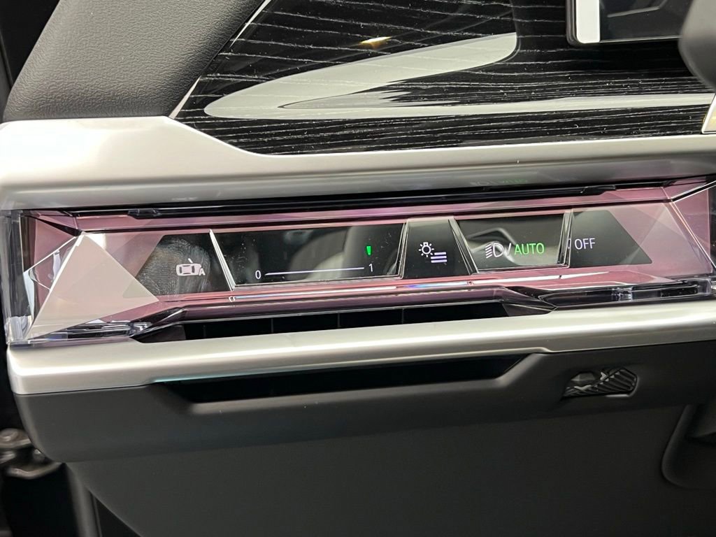 New 2026 BMW 740i w/ Executive Package image 20