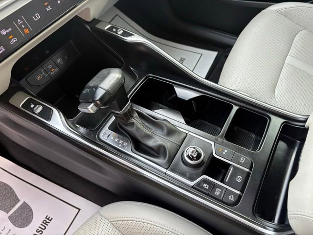 Used 2025 Kia Sorento S w/ Panoramic Sunroof Package image 22
