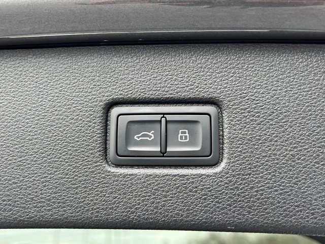 Certified 2025 Audi Q7 2.0T Premium Plus w/ Premium Plus Package image 16