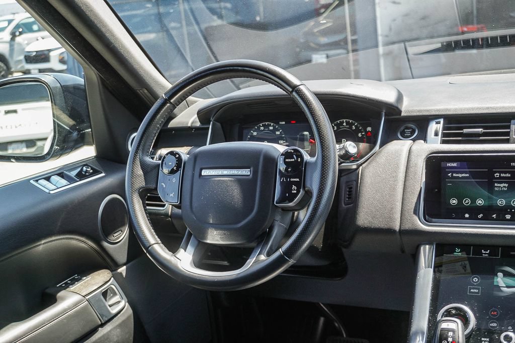 Used 2018 Land Rover Range Rover Sport HSE AWD/4WD image 16