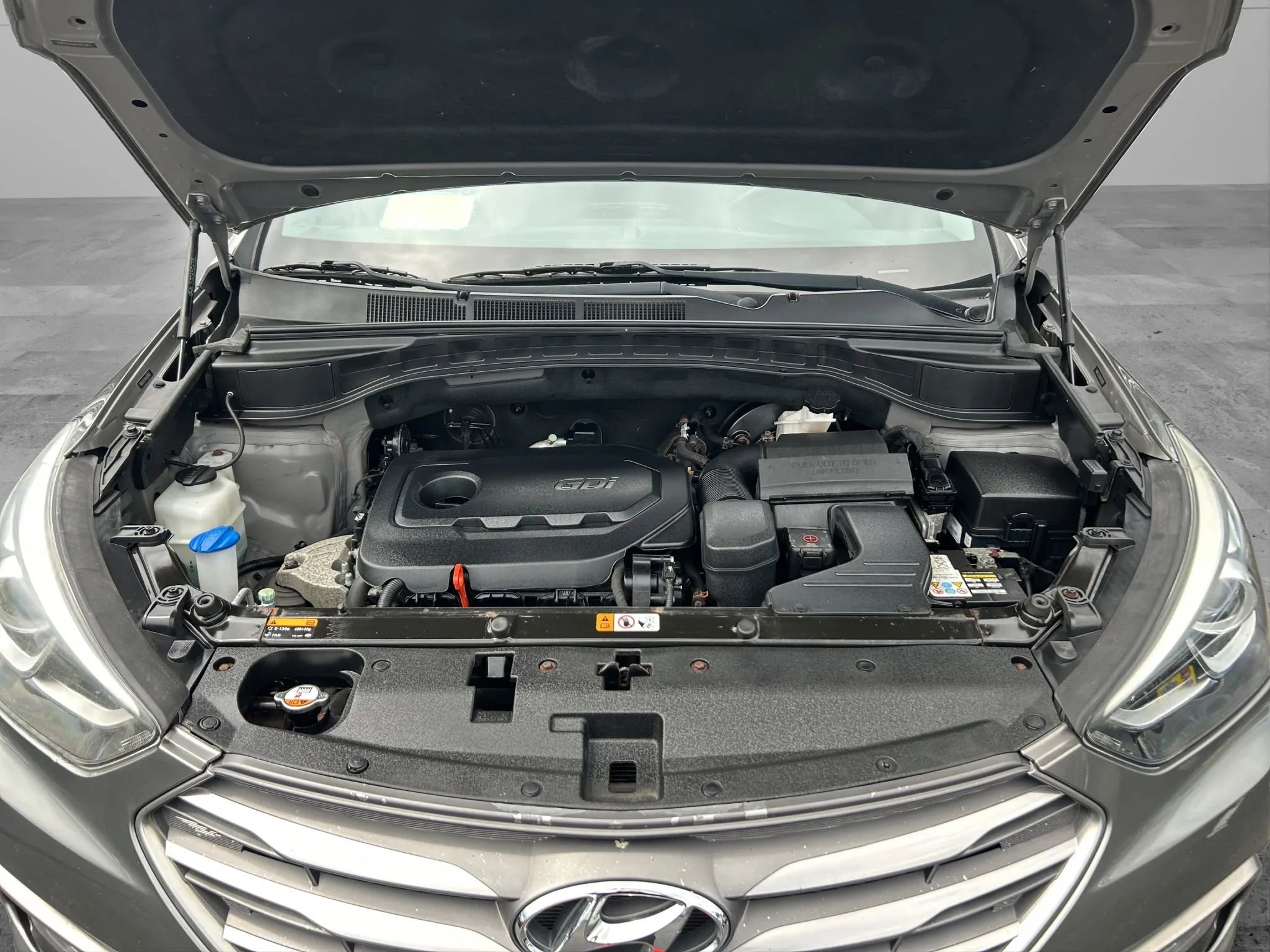 Used 2017 Hyundai Santa Fe Sport image 9