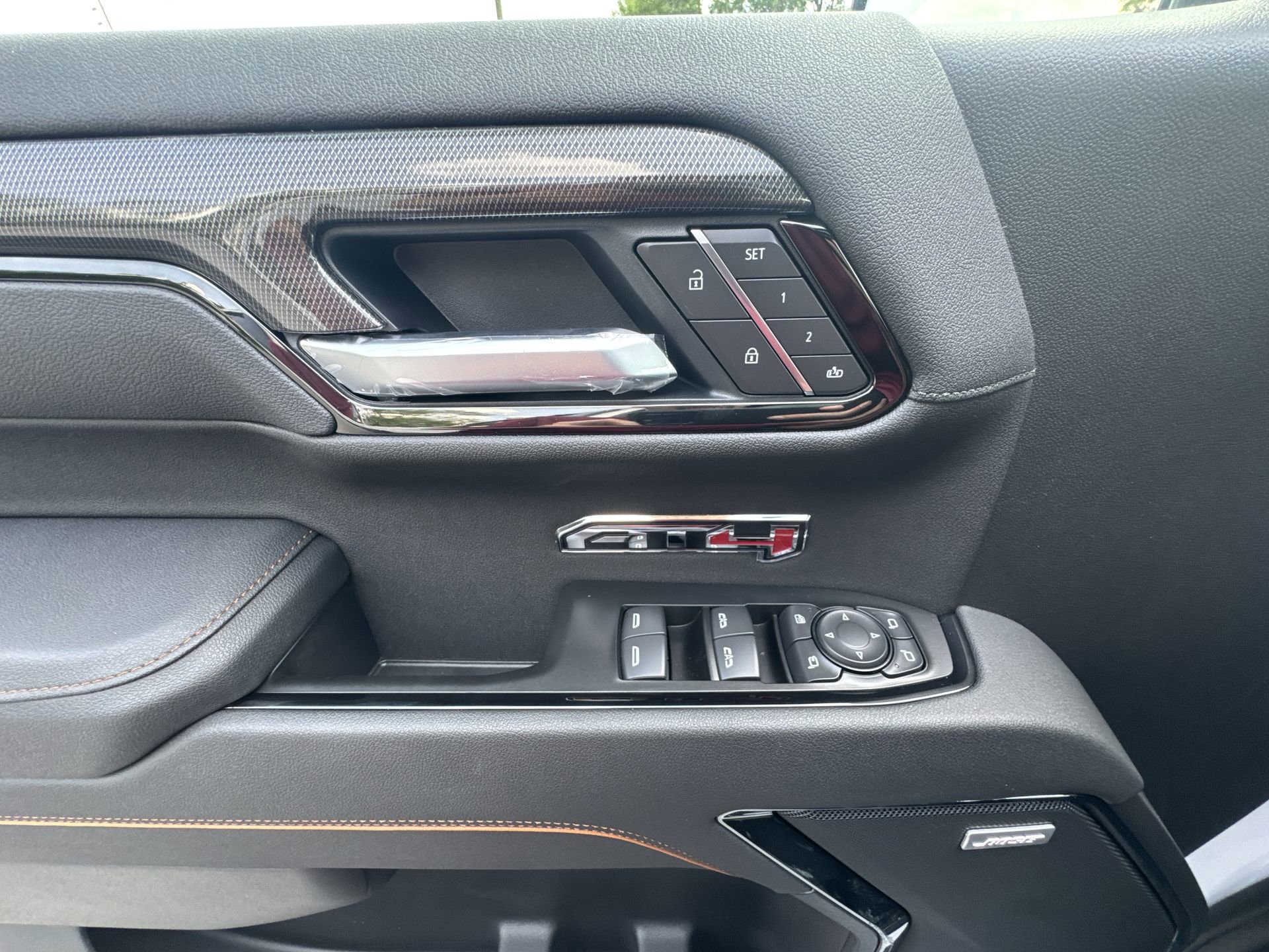 New 2026 GMC Sierra 1500 AT4 w/ AT4 Premium Package AWD/4WD image 15