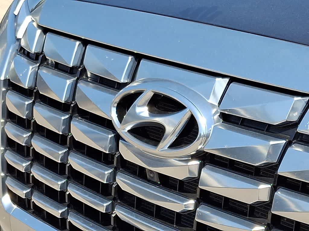 Used 2024 Hyundai Palisade Calligraphy image 32