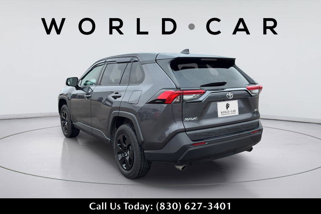 Used 2023 Toyota RAV4 LE image 13